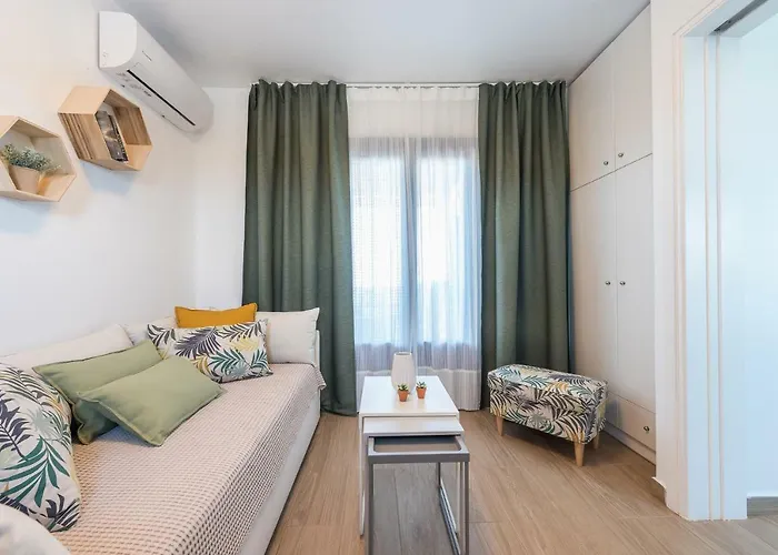 Nyaraló Celestial *